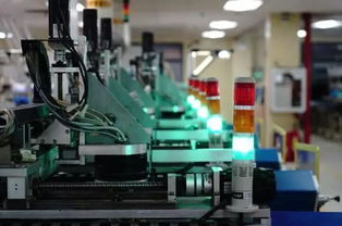 真正的“無(wú)人工廠”之路 深圳電子廠的智能機(jī)器人研發(fā)啟示錄